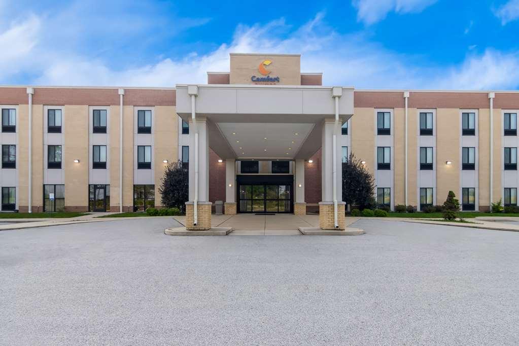 Comfort Suites Rensselaer Near Fair Oaks Εξωτερικό φωτογραφία